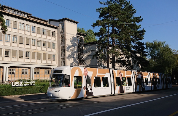 tram.JPG